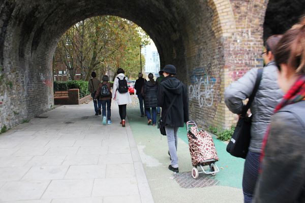 Walk in Deptford to investigate proposed monitoring locations and possible sources of air pollution.