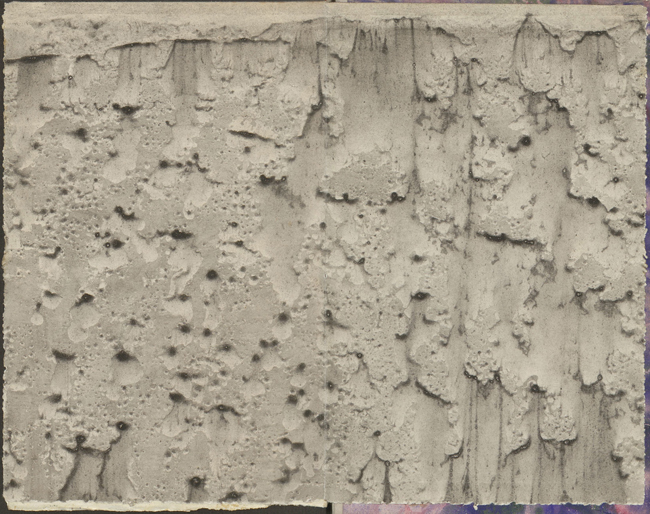 The back endpaper for Paul Scheerbart’s “Glasarchitektur” is showcased in the exhibit, featuring the work of Anna Scheerbart.